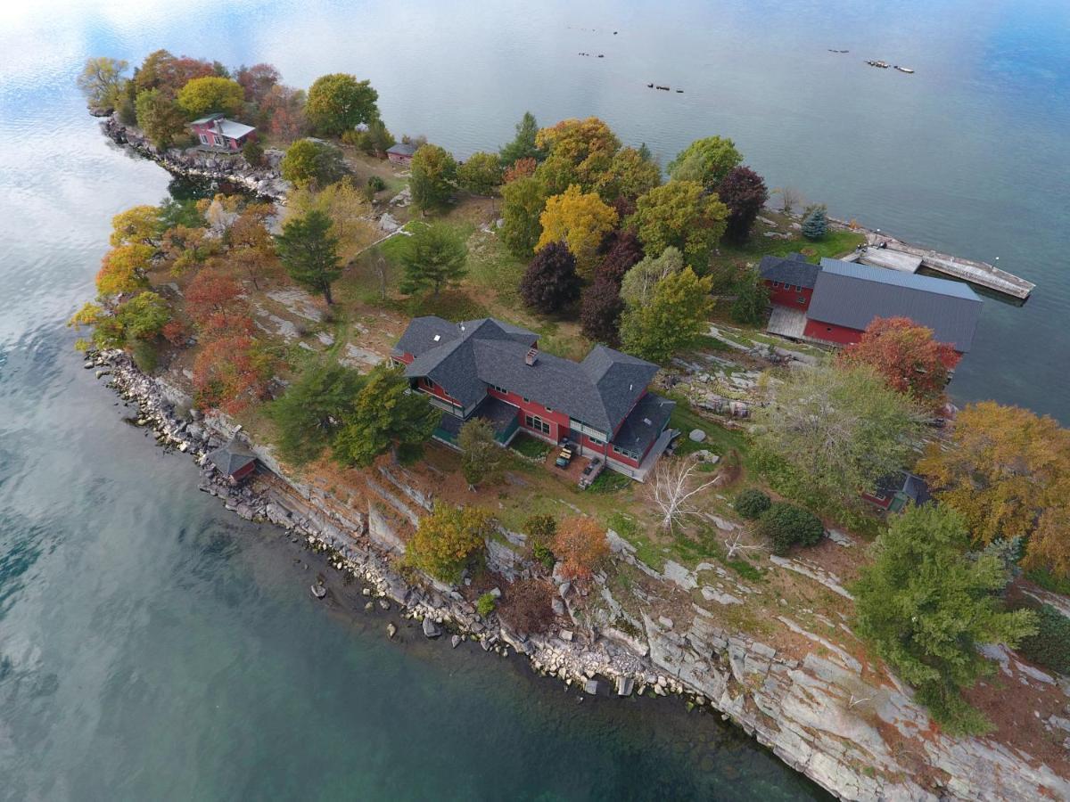 Whiskey River Cottages Formerly Seaway Slips Clayton Exterior foto
