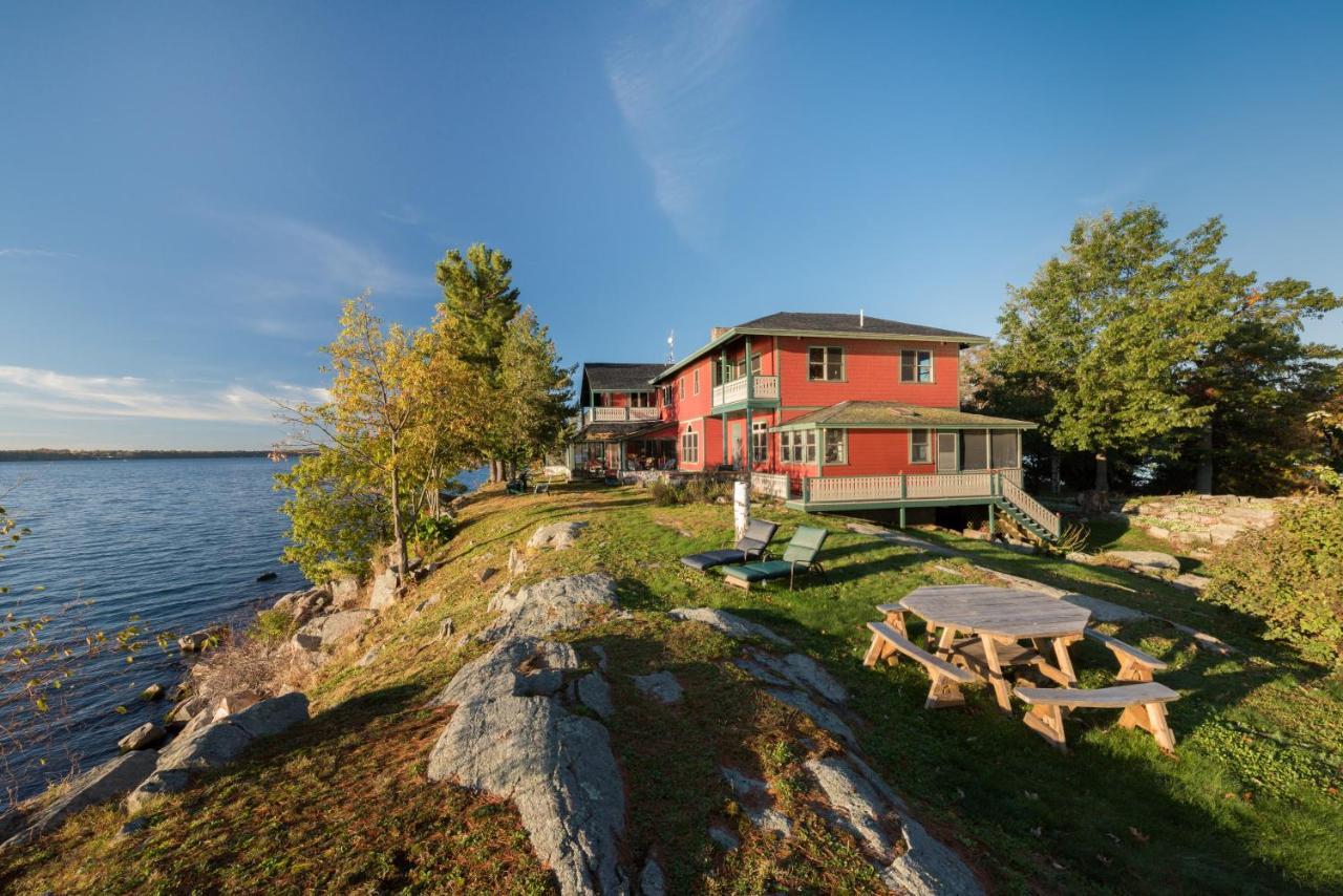 Whiskey River Cottages Formerly Seaway Slips Clayton Exterior foto